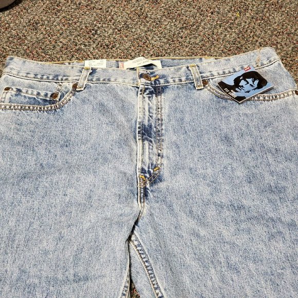 Levis 505  Mens Jeans Regular Fit Straight Leg 40x34 New with Tags‎ Light Wash - Picture 3 of 10